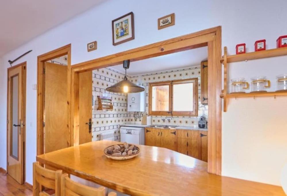 Casa L'Avet. El Vilar D'Urtx Escardacs Luaran gambar